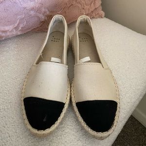 Womens Flats